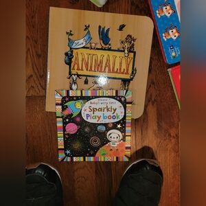 Usborne 2 Book Bundle - Finger Trace And Animally